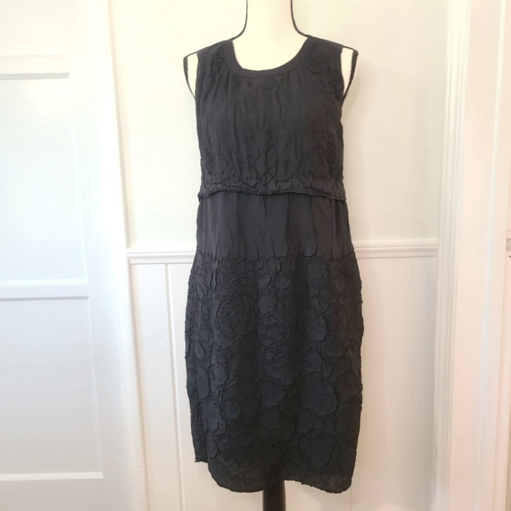 NWT Veeca Dress Black Small Sleeveless Tank Top Pattern